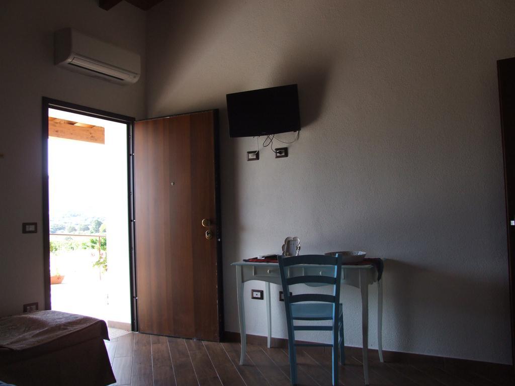 Agriturismo Locoe 오리에나 외부 사진